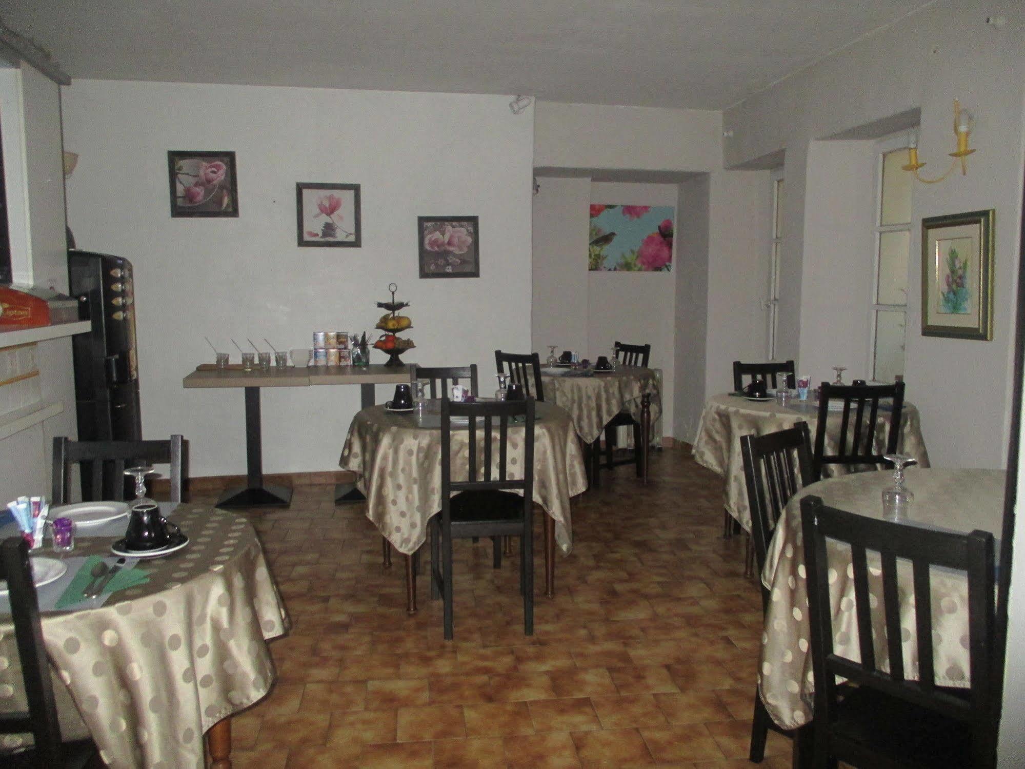 Hotel Saint Florent Οράνζ Εξωτερικό φωτογραφία