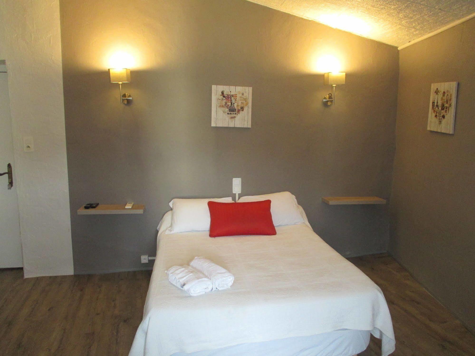Hotel Saint Florent Οράνζ Εξωτερικό φωτογραφία